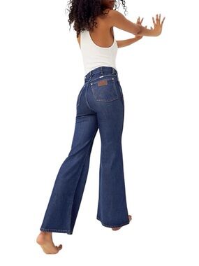 Wrangler Dark Blue High-Rise Wide Leg Jeans